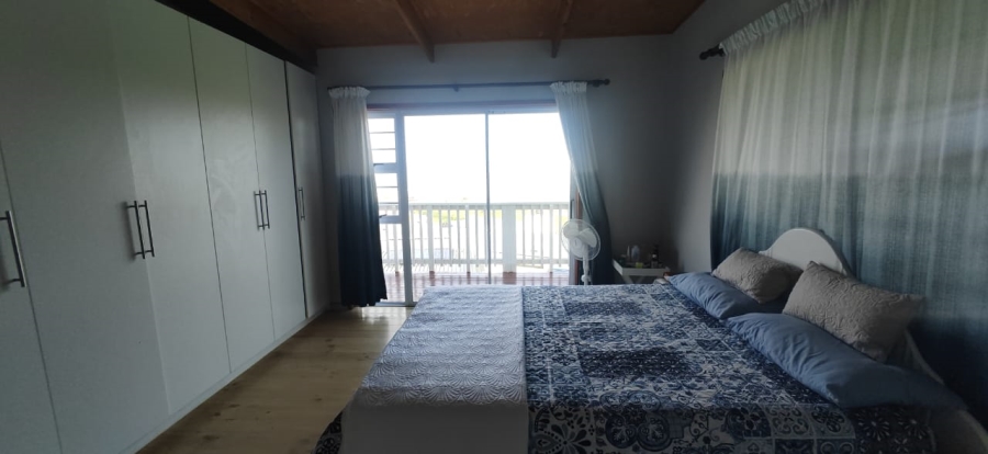 5 Bedroom Property for Sale in Seemeeu Park Western Cape